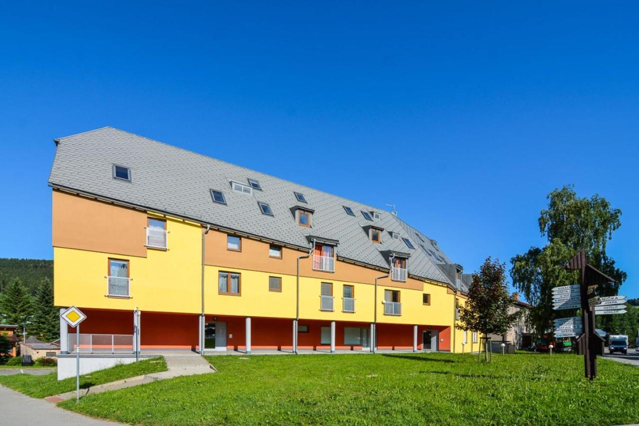 Apartman U Kostela 德尔内夫奥里克 外观 照片